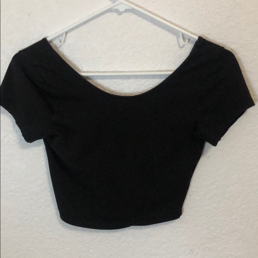 Black cropped top